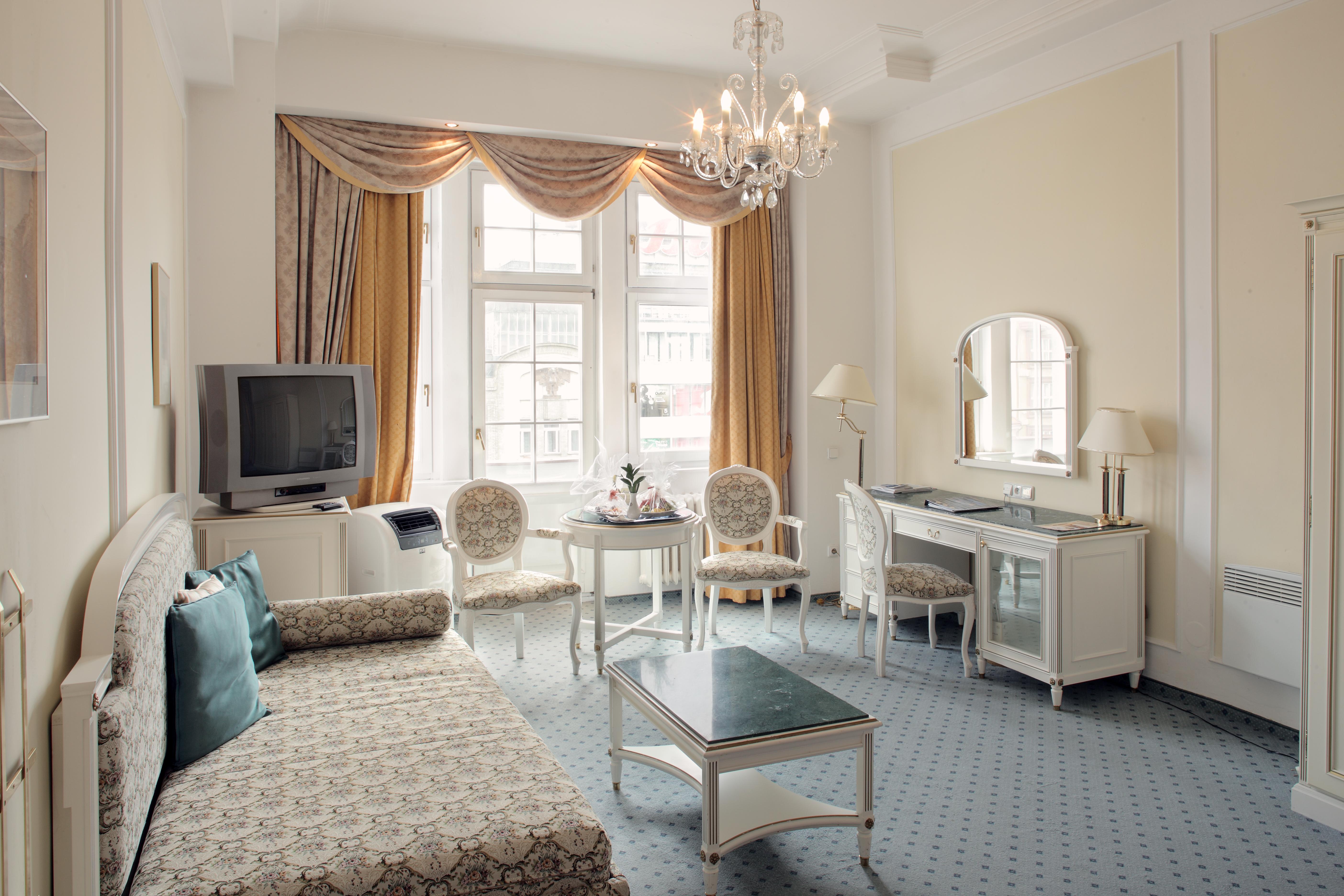 Ambassador Zlata Husa 5* Прага