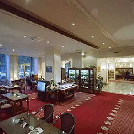胡萨兹拉塔国宾酒店 